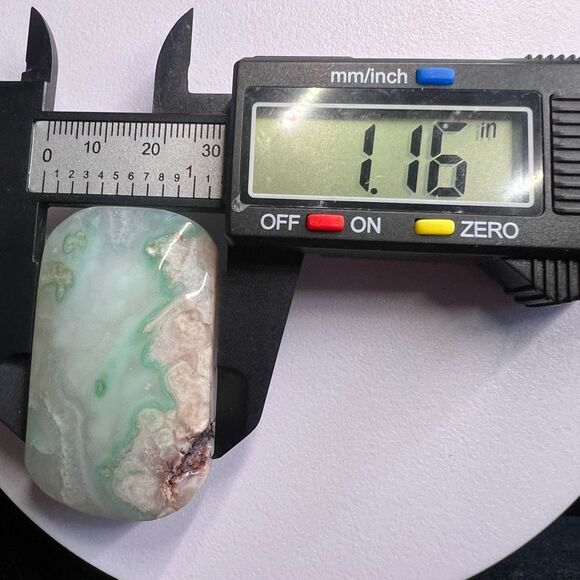 Green Flower Agate Crystal Palmstone (#8)‎ - Picture 11 of 13